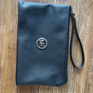 Michael kors plånbok clutch - Ej äkta, bra kvalitet 