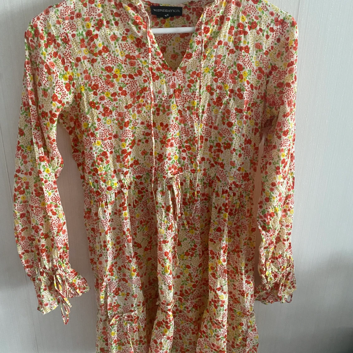 Blommig klänning - 90