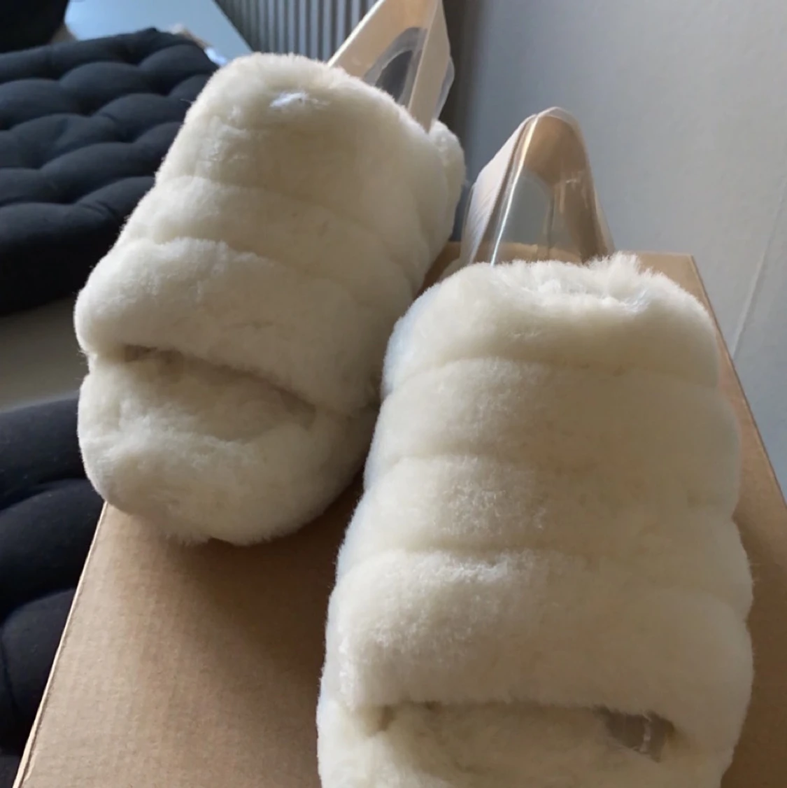 Ugg tofflor i vitt - 91
