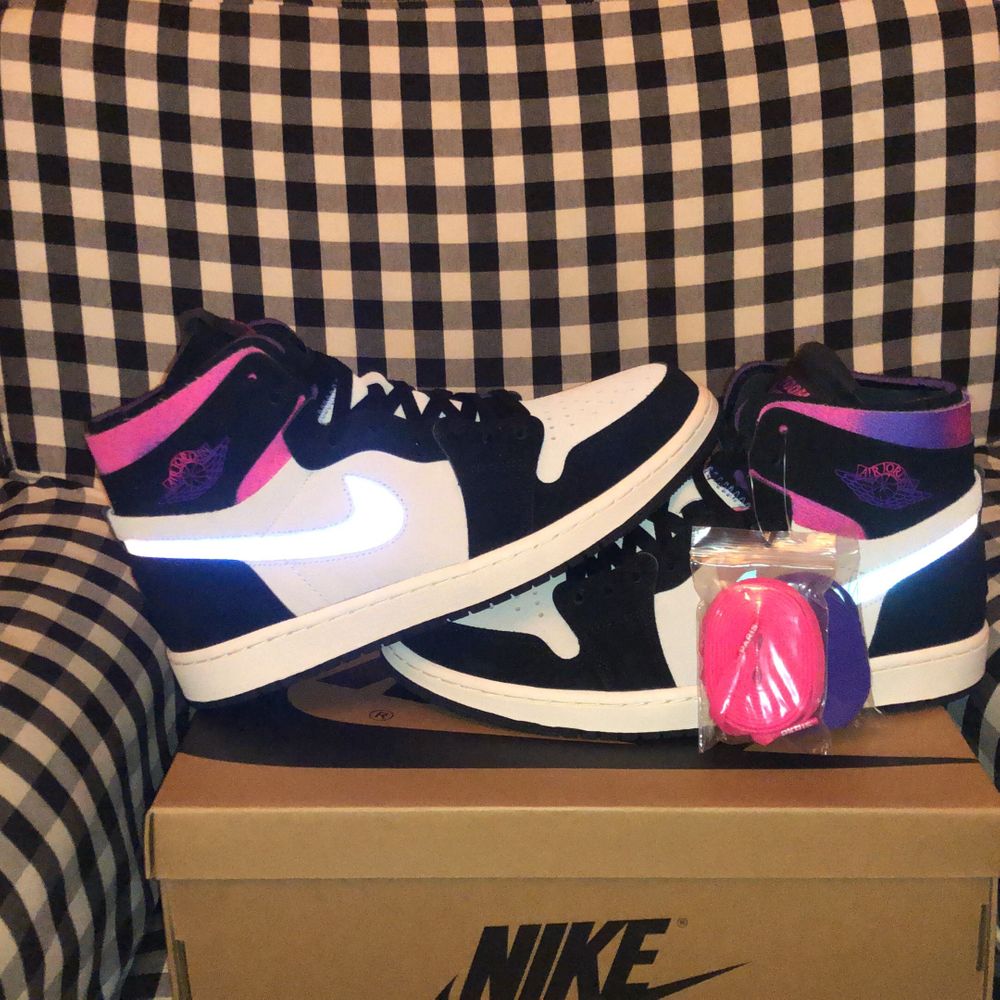 paris jordan 1 zoom