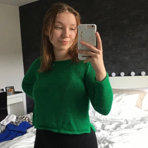 Stickad tröja - Superfin stickad tröja! Knappt använd, väldigt bra skick!🤍 