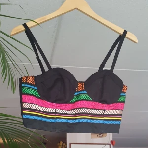 Cropp topp - I mycket bra skick och passar xs_s