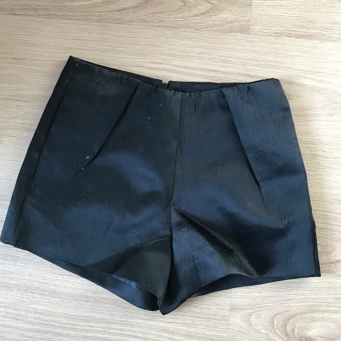 Svarta shorts