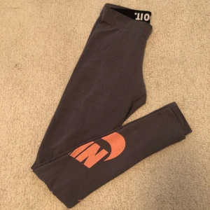 Tights - 💙 Jätte sköna tights/leggings från Nike. Storlek XS. Kan fraktas eller mötas upp 📮