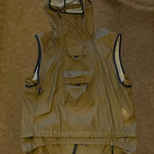 Väst från Nike  - Ascool väst från Nike 