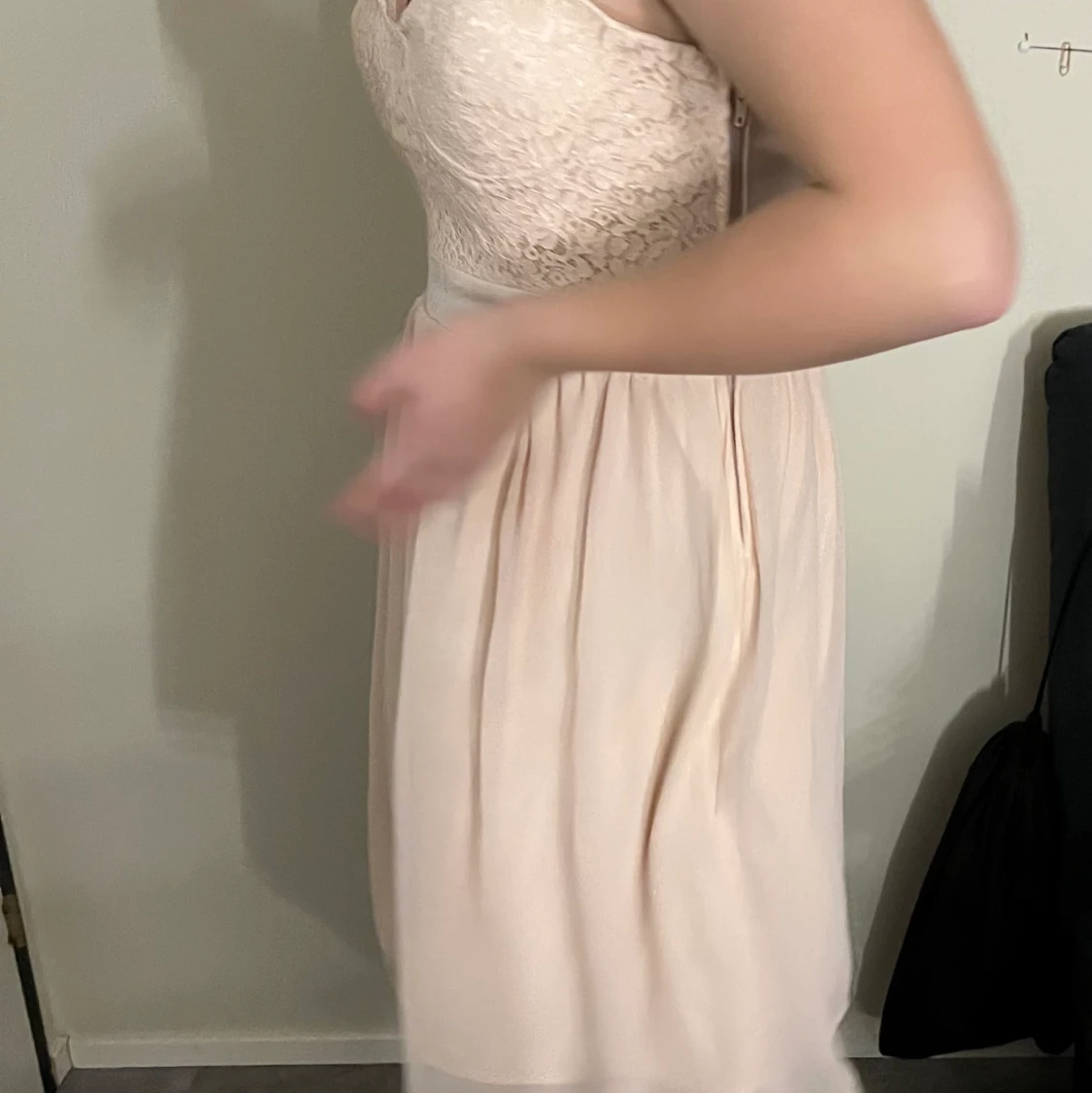 Ljusrosa klänning - 90