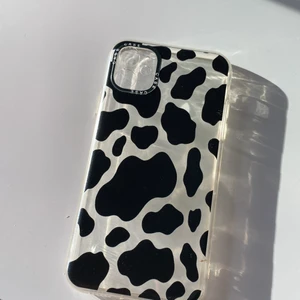 Ko skall  - Jag säljer detta svarta ko skal från shein säljer då jag köpte fel design 🐮🐄