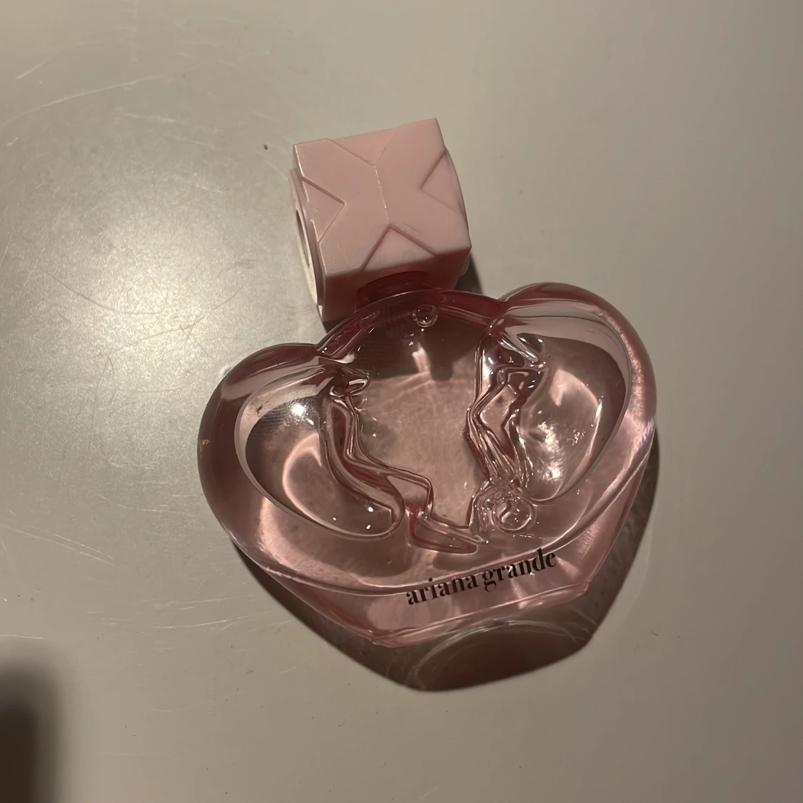 Ariana grande parfym Thank u next