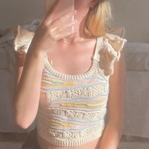 Stickad volang topp - Stickad volang topp från zara, säljs ej längre ⚡️😚