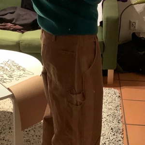 Vintage carhartt byxor - Passar typ 31/32. Inga refunds. 9/10 cond. Du står för frakt