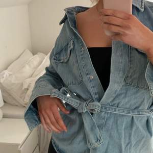 Snygg jeansskjorta från Gina Tricot❤️ Betalsätt: swish