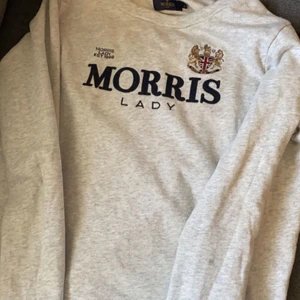 Märkes tröjor - Äkta tröjor i strl S använda ett fåtal gånger! 500 kr/st