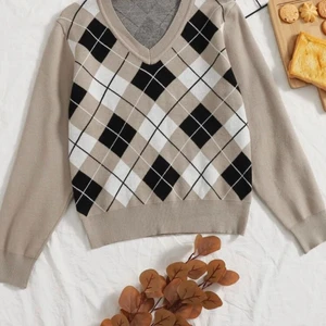 Tröja - Jättefin tröja som jag beställt från shein, aldrig använt.Säljer för den är lite kort, stl L men är som xs. Ord pris 179. Ställ frågor❤️