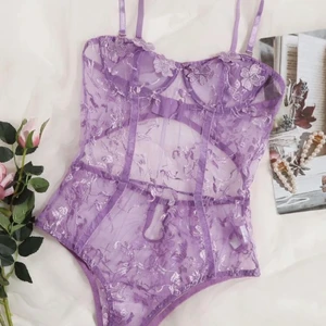 Body - Aldrig använd. Felköp. Väldigt fin