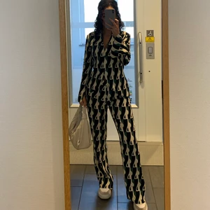 Set från Zara  - Köparen står för frakt 