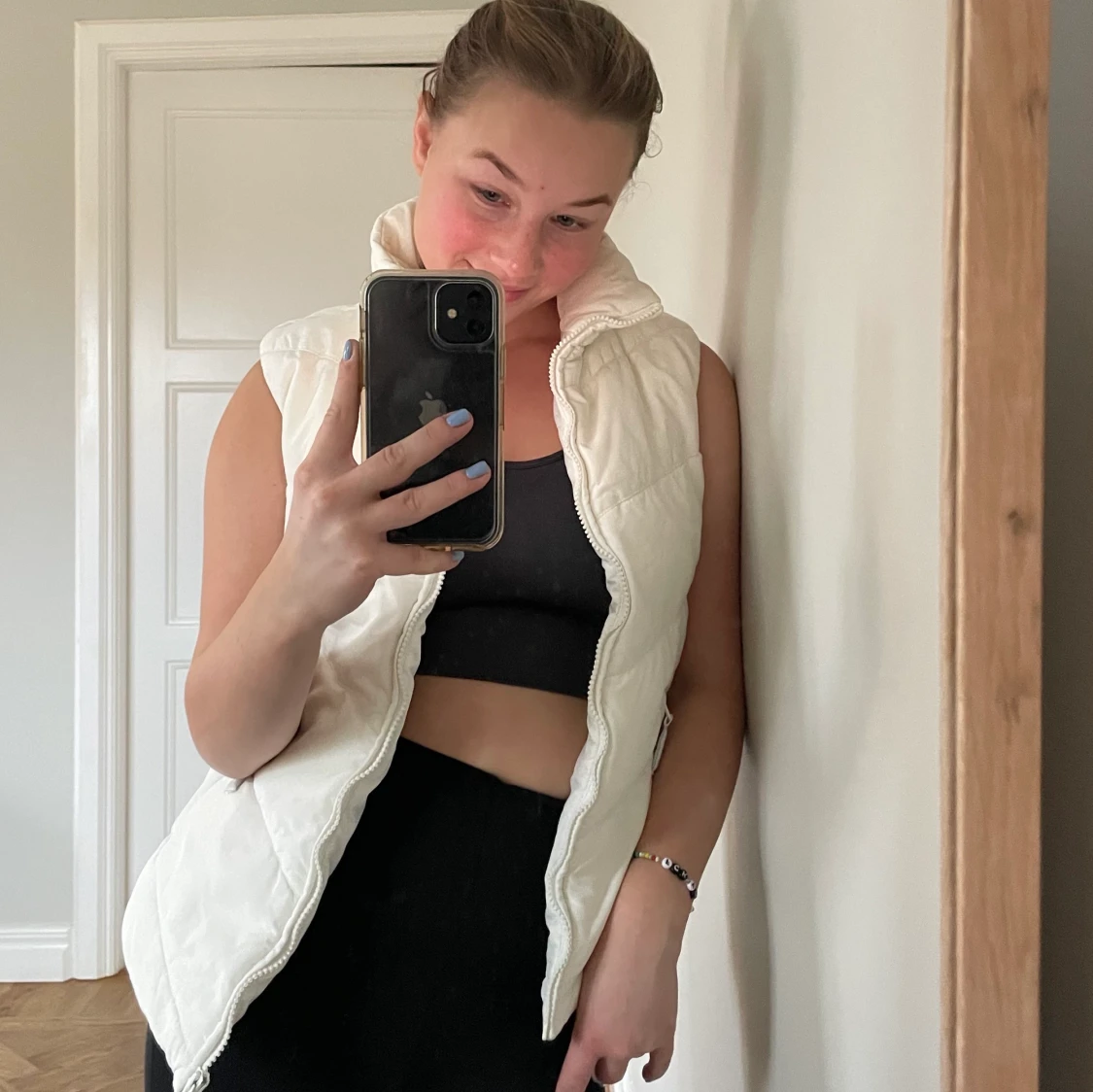 Vit/krämvit dun/fjäder väst