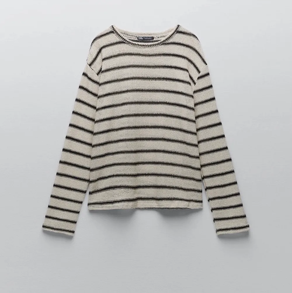Säljer denna tröja från zara, använd en gång så som ny!💕 storlek S. Stickat.