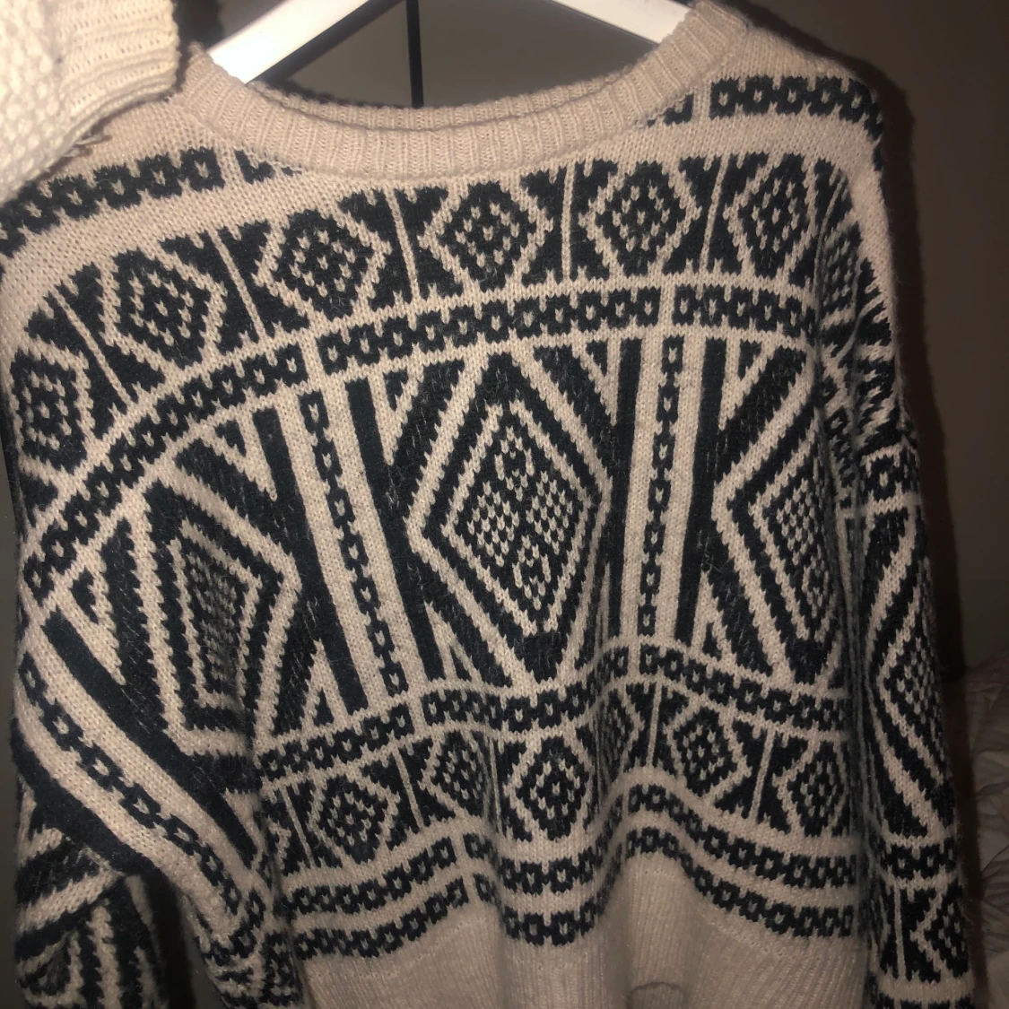 Mönstrad tröja - 90