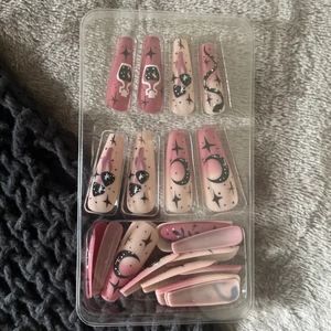 Lösnaglar 💗 - Lösnaglar, frakten ingår i priset 💗