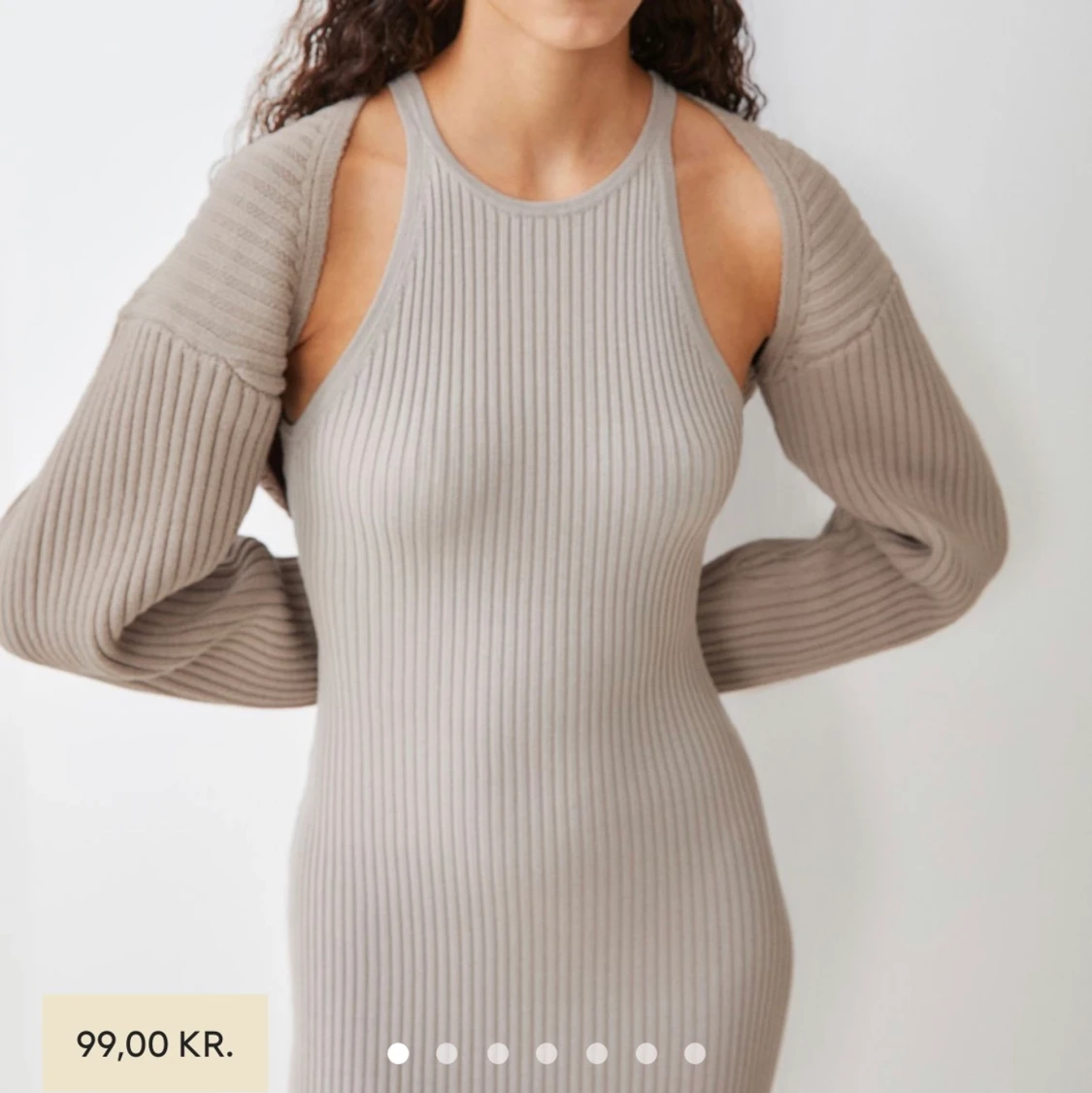 Ribbstickat bolero i beige!