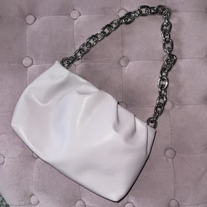 Väska  - Från hm knappt använd 