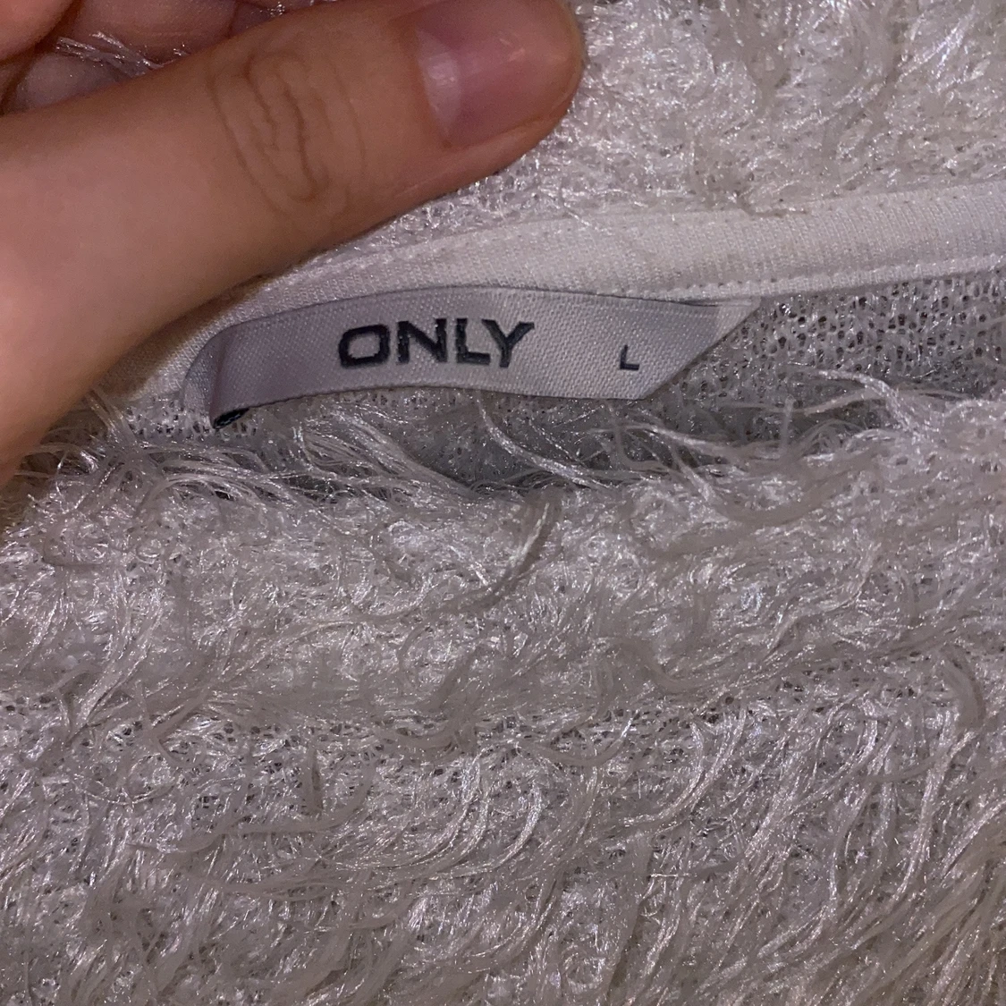 Stickad tröja L - 91