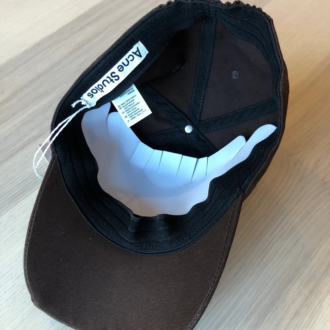 Acne studios keps  - 90