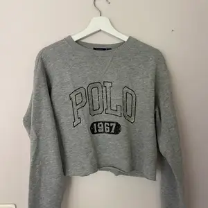 Tröja från Ralph Lauren, hör av er vid intresse eller frågor💞 gratis frakt!