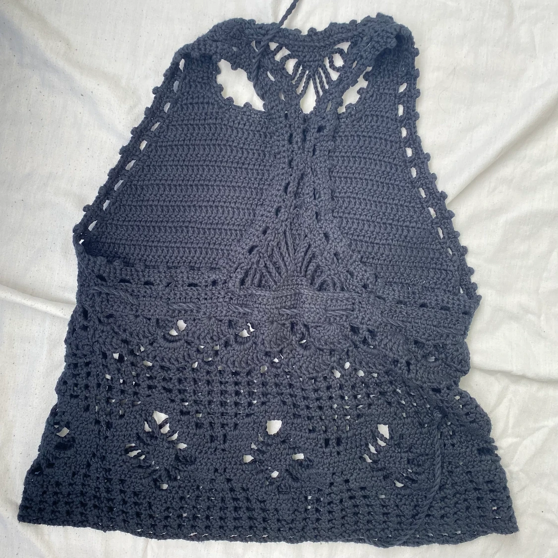 Crochet halterneck topp - 90