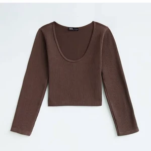 S - Super fin brun tröja!🤎Kommer tyvärr inte till nån användning men super bra skick! 