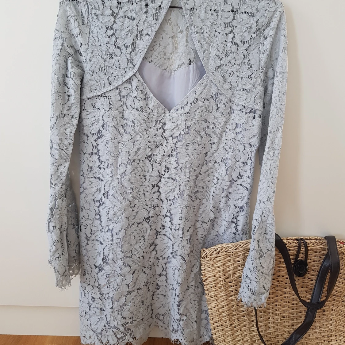 Spetsklänning  - 90