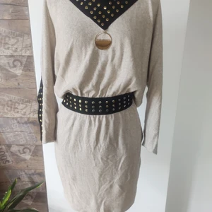 Paparazzi kläning - Helt ny paparazzi. Klänning i storlek M schyssta detaljer