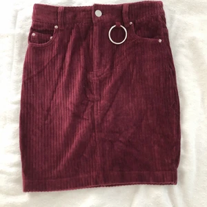 Kjol  - Kjol i normalt skick