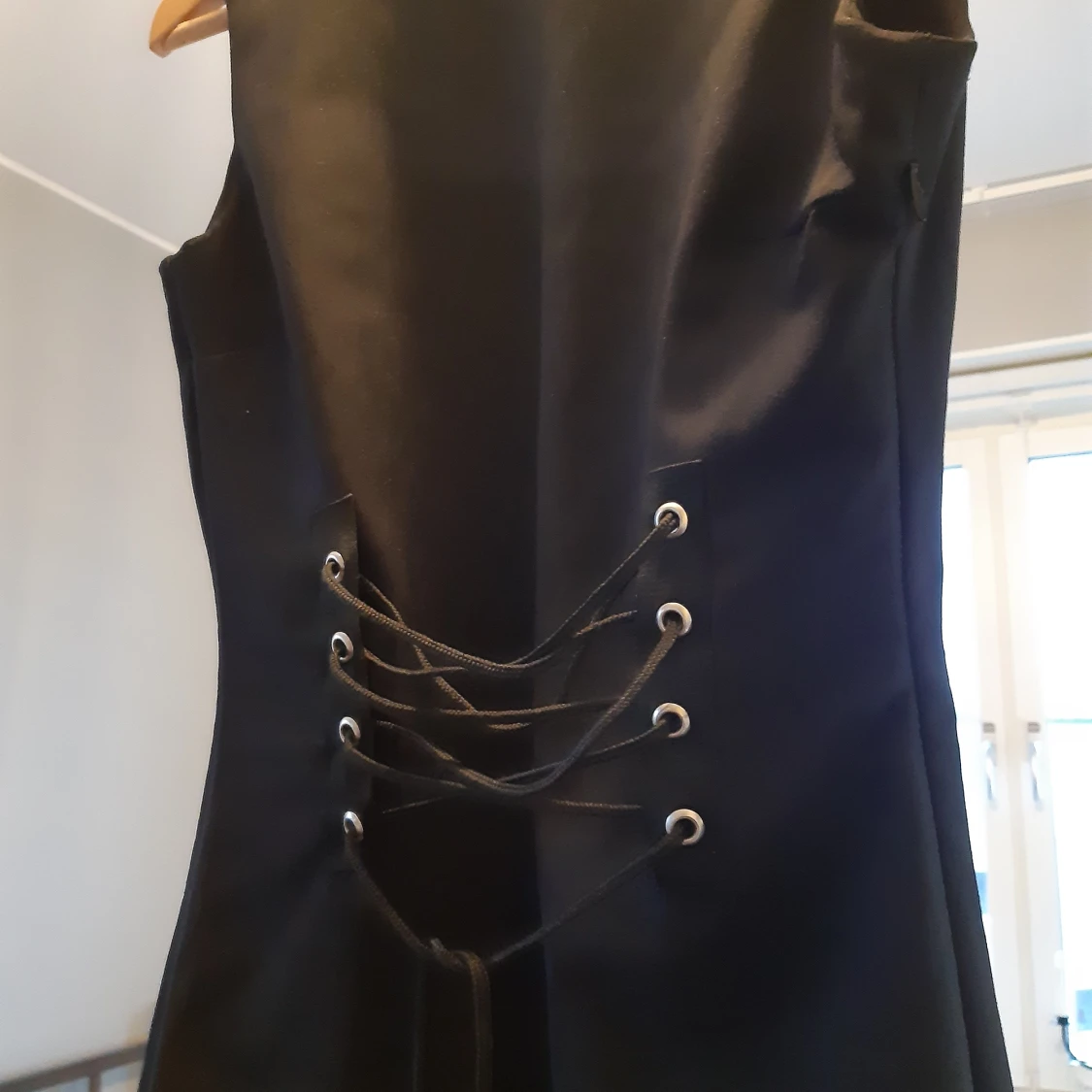 Svart klänning med korsett, Strl XS - 91