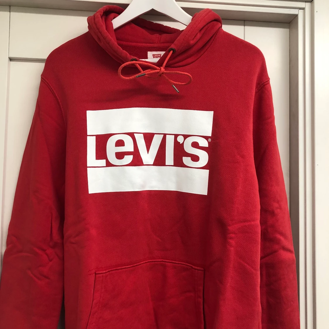 Levis hoodie, Medium