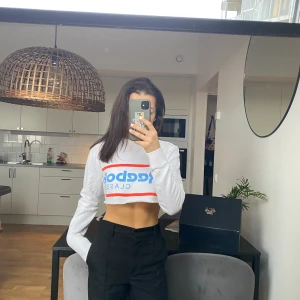 Croppas Rebooktröja - Tjocktröja från Reebook.