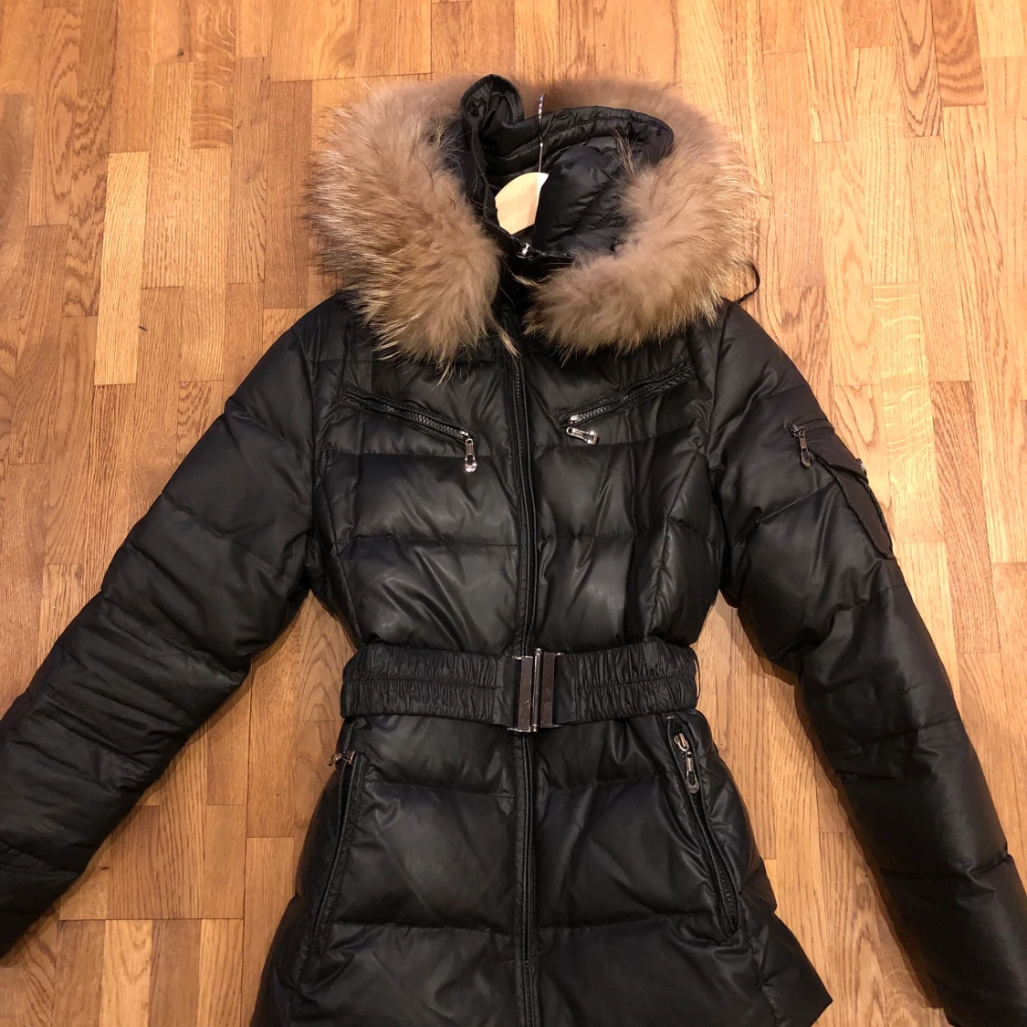 Hollies dunjacka Stockholm