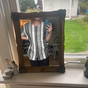 & Other Stories T-shirt - Helt i nyskick endast använd en gång!!