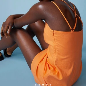 Klänning - Köparen står för frakten ❤️