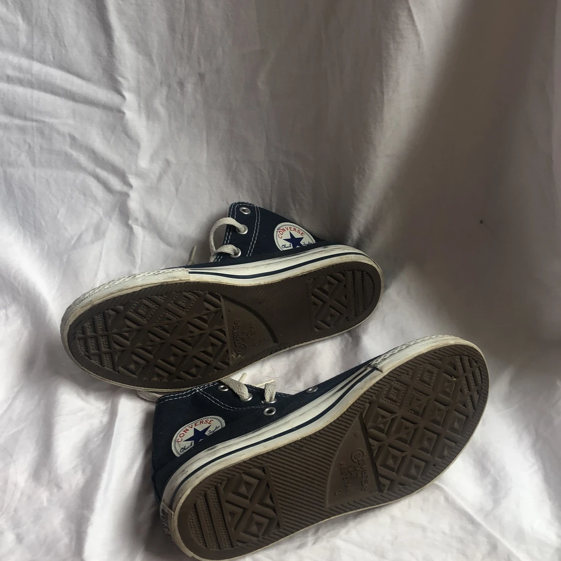 Blåa converse  - 90