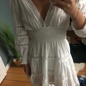 By malina inez dress - Mini klänning från by malina nypris 2499kr