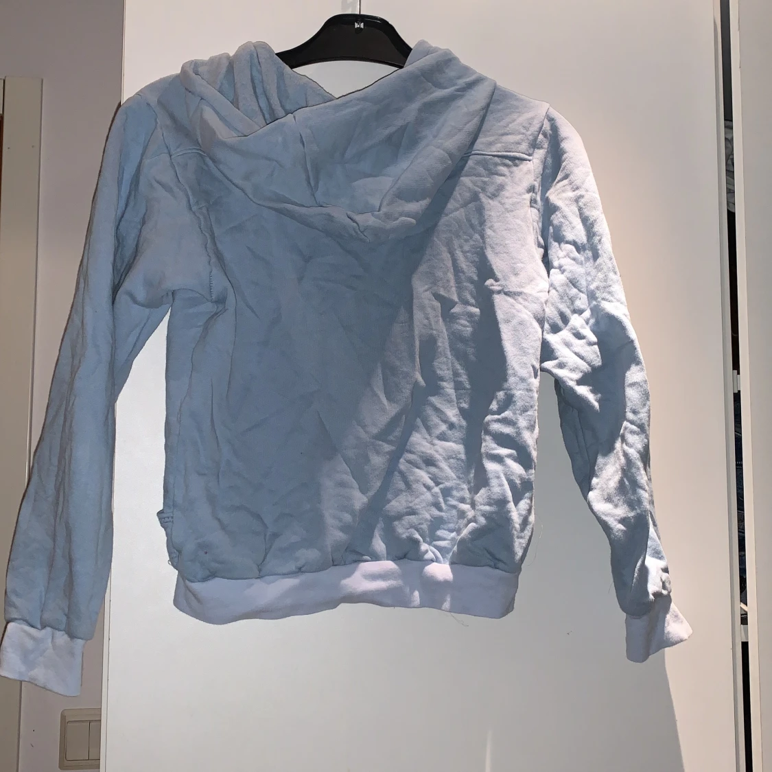 Ljusblå jättefin kofta i strl S💕💕💕 - 90