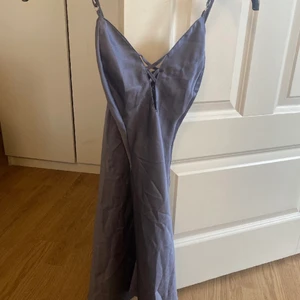 Nattlinne  - Ett så fint nattlinne, 36/38. 