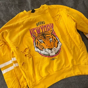 Tröja från Gina tricot  - Tröja från Gina tricot storlek S. 50 kr + frakt