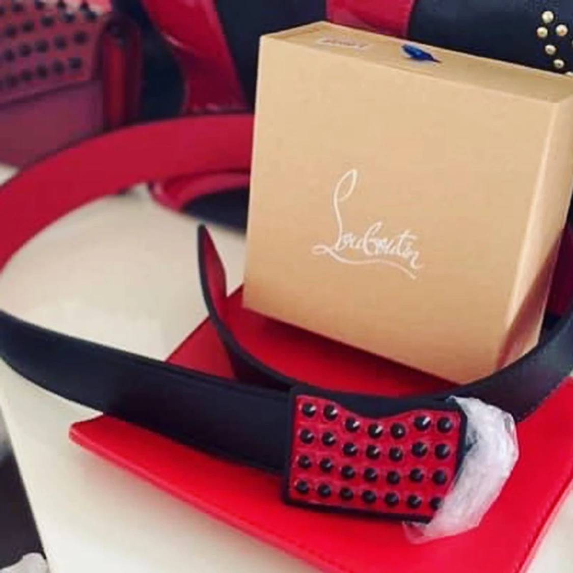 Skärp Christian Louboutin 