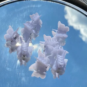 Söta fjärilshårklämmor  - Små söt fjärilsformade hårklämmor🤍5kr/st eller alla (16st) för 45kr+frakt🤍