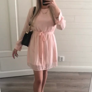 Skjortklänning från nakd - Mycket bra skick. Storlek 34