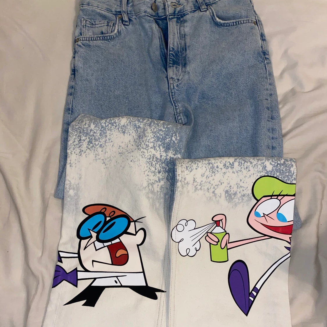 Carton network jeans