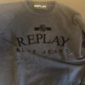 Replay Sweatshirt, M - Mörkblå sweatshirt från Replay i storlek M, väl använd