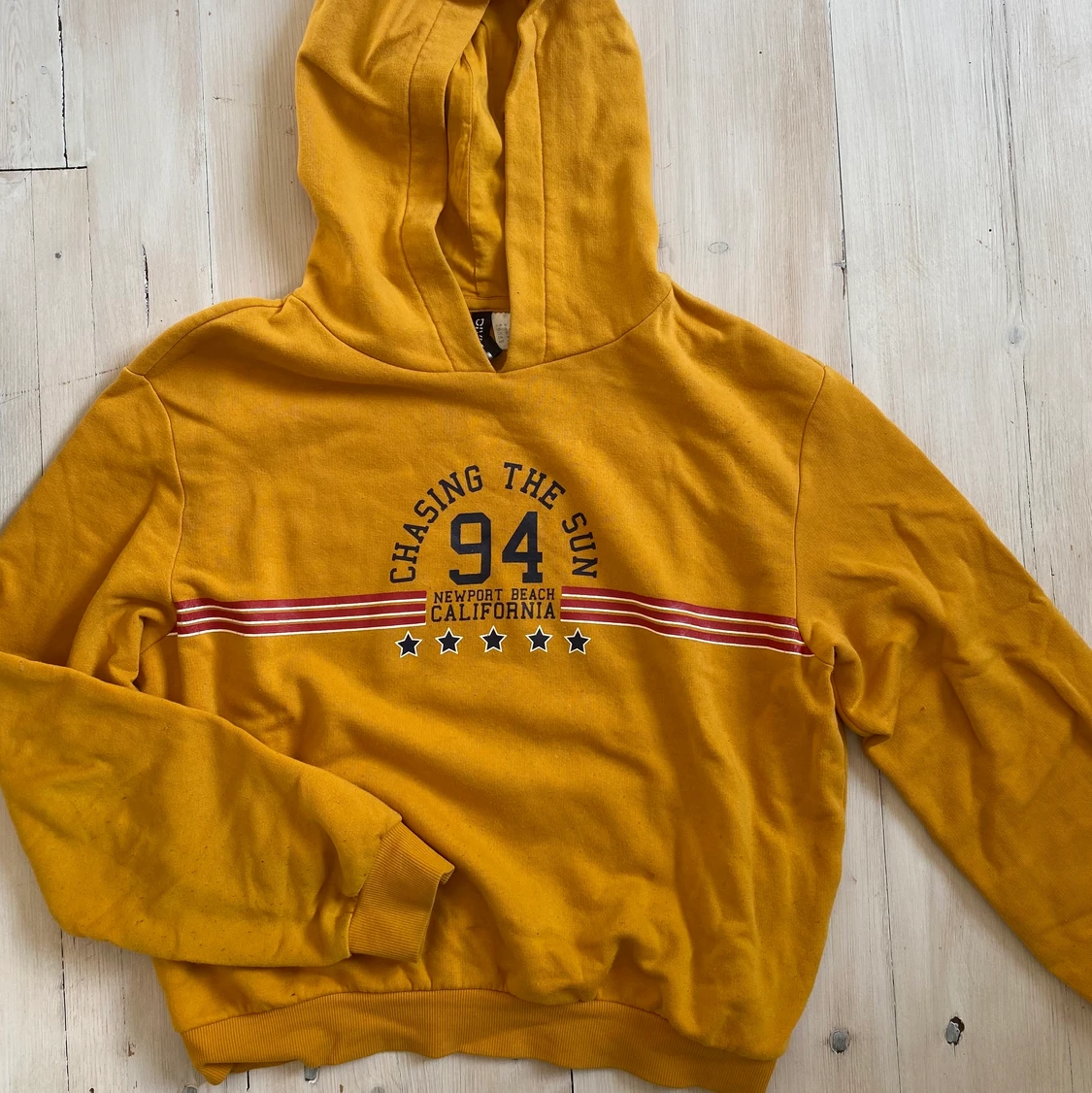 Senapsgul hoodie  - 90